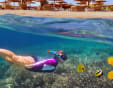 una donna che fa lo snorkeling , hurghada