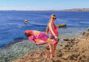 una donna a sharm el sheikh,crociera sul nilo e sharm el sheikh
