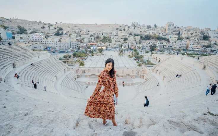 una donna a Jerash