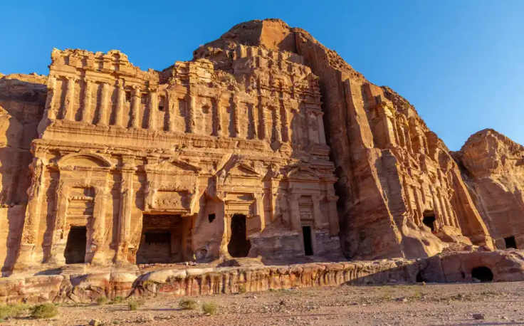 le tombe reali a petra, documenti per andare in giordania
