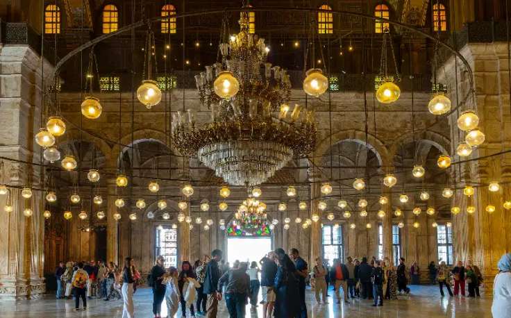 una moschea in egitto, egitto a novembre