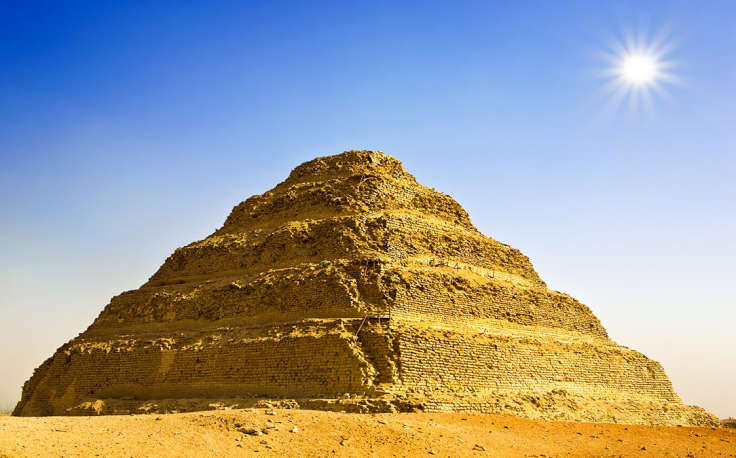 piramide a gradoni di djoser a saqqara