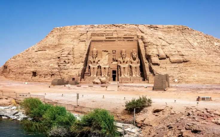 il tempio di nefertari ad abu simbel, la regina nefertari