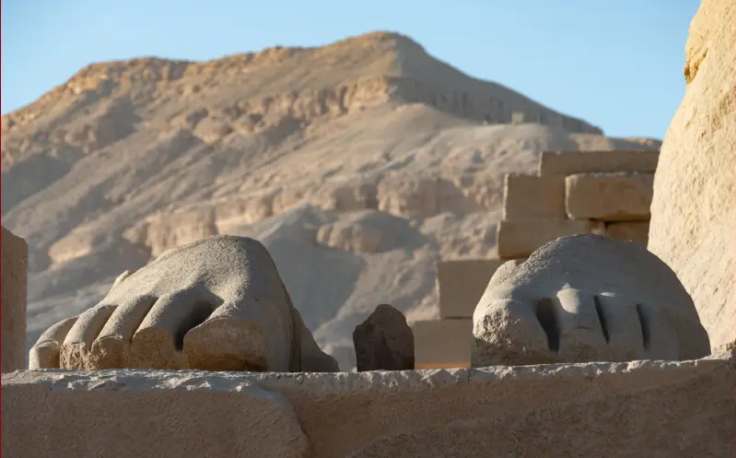 rovine della statua del Re RamsesII , ramesseum