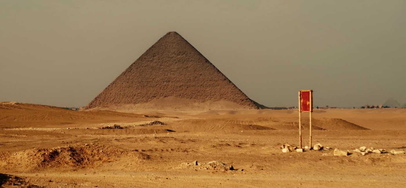 La Piramide Roja