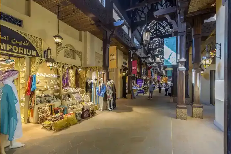 mercato di dubai ,souk delle spezie e dell'oro