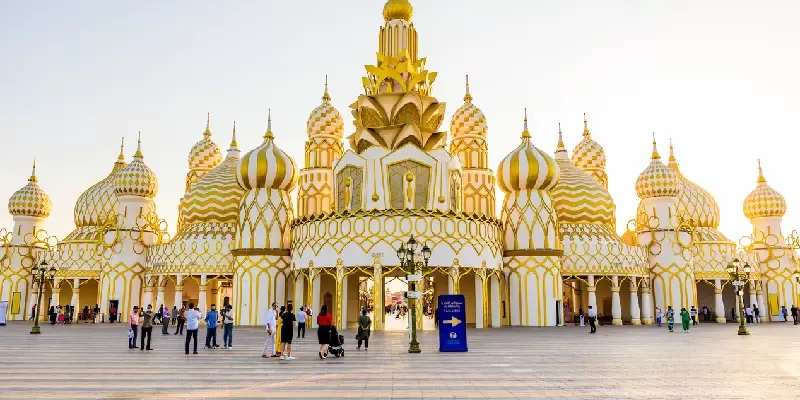 Vista del estilo ruso en Global Village en Dubái