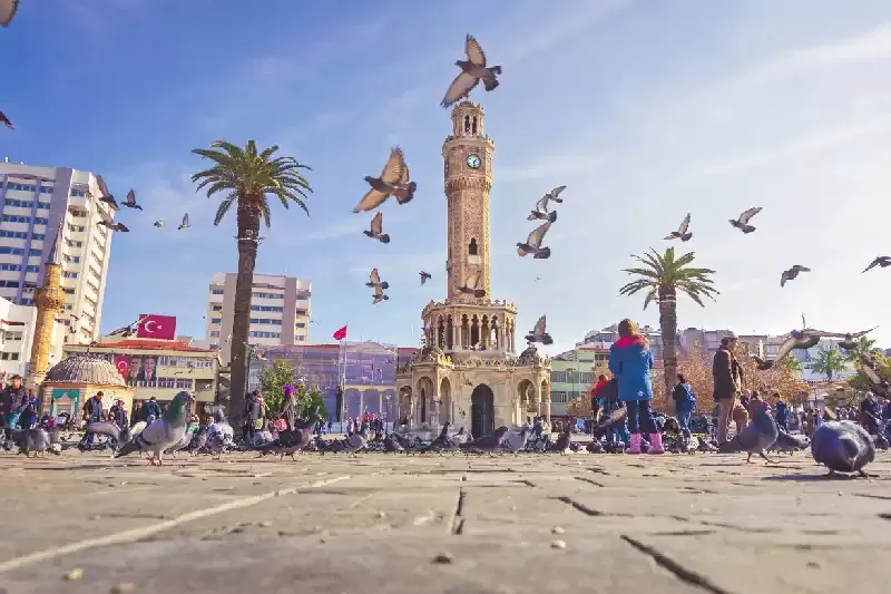 piazza in izmir, Izmir