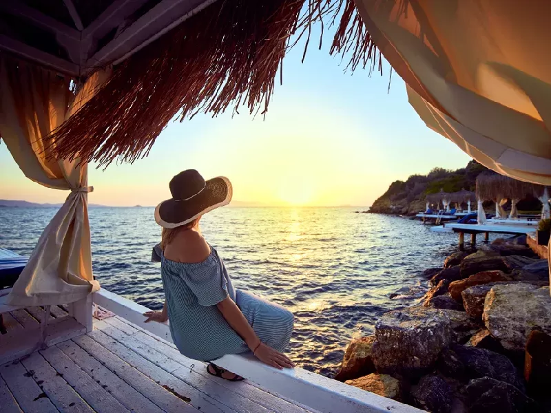 una donna al mare di bordum , bordum