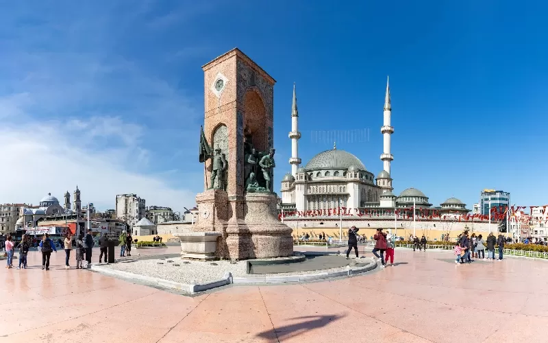 Piazza Taksim