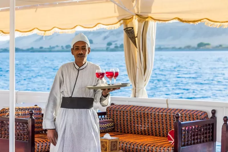 Cruzeiro Amoura Dahabiya: Elegância e Exclusividade no Rio Nilo