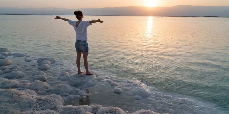 dead sea facts | facts about the dead sea | floating in the dead sea Jordan