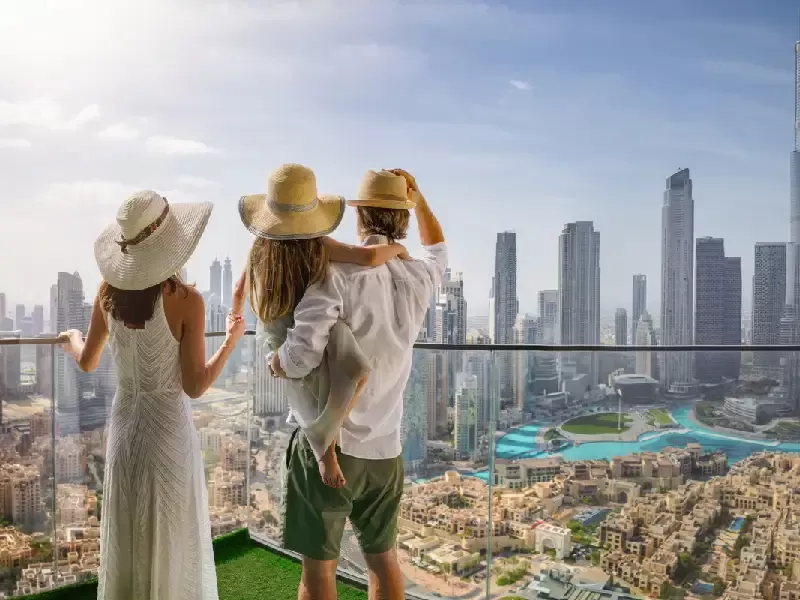 una famiglia a dubai , vacanza dubai agosto