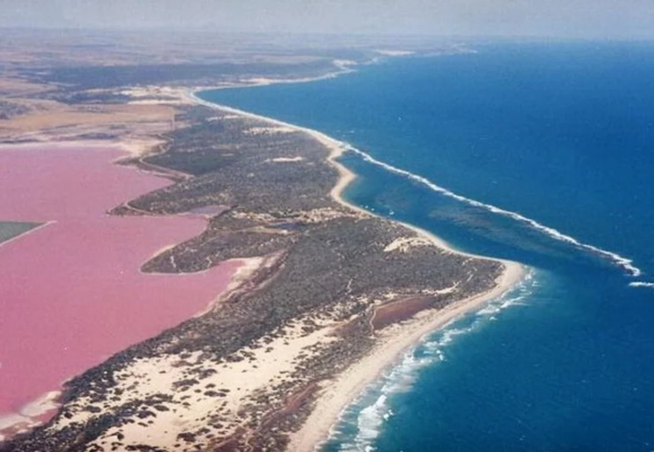 Pink Lagoons Oman