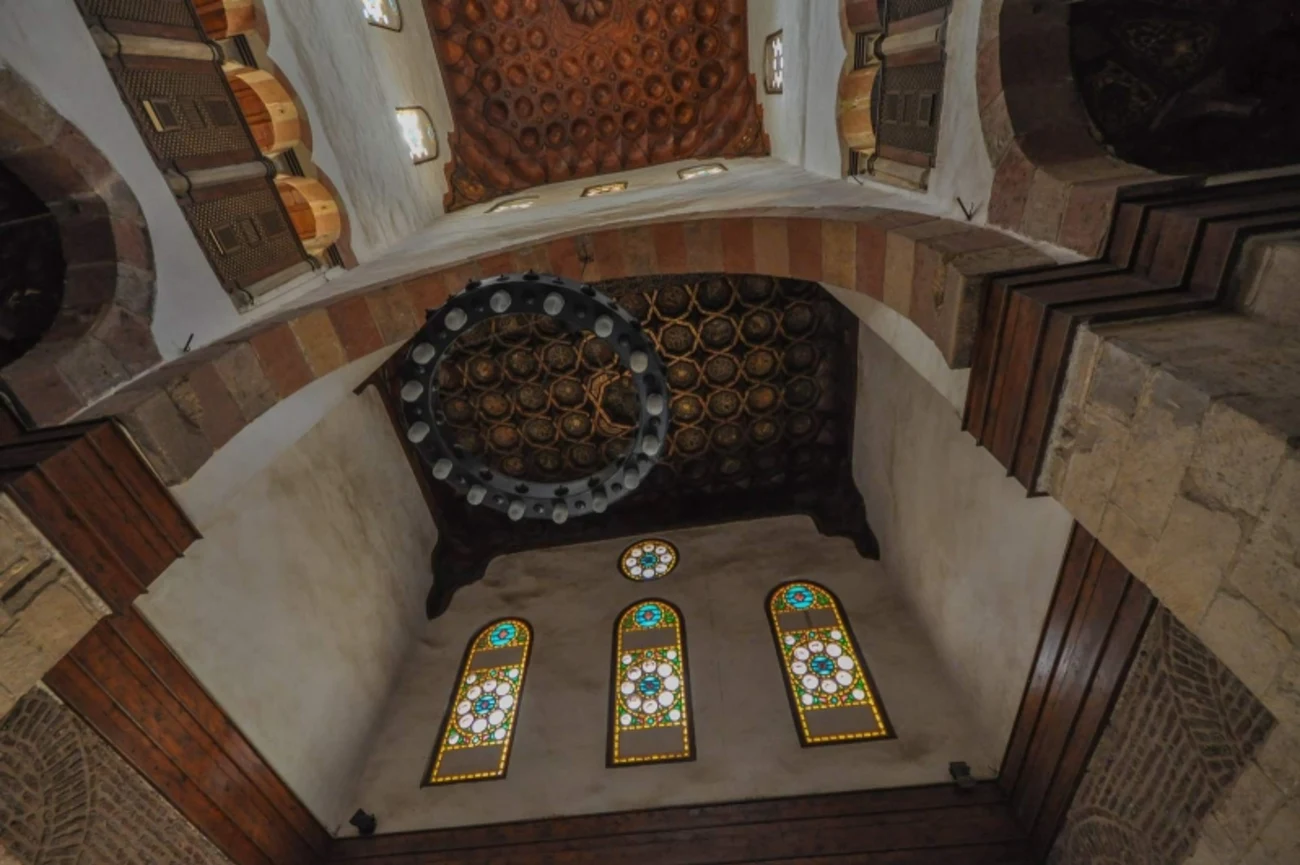 Il Complesso di Qalawun: Gioiello Architettonico del Cairo Islamico