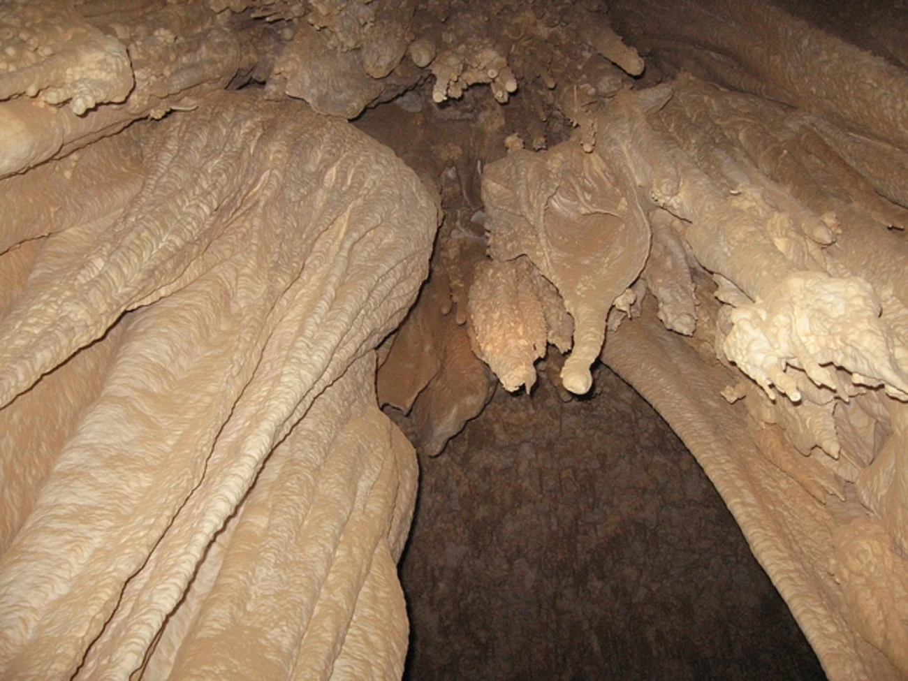 Gara Cave