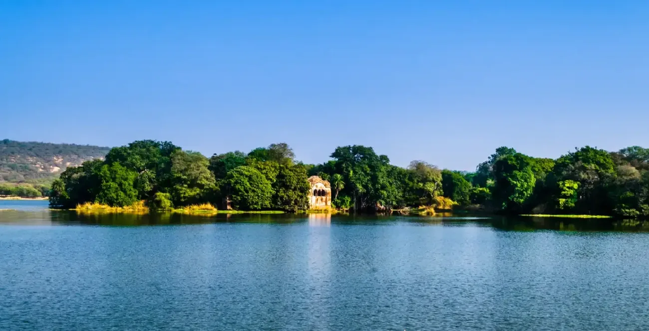 Raj Bagh Talao