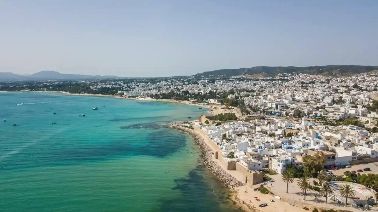 Beyond the Medina: Your Essential Guide to Authentic Tunis, Tunisia
