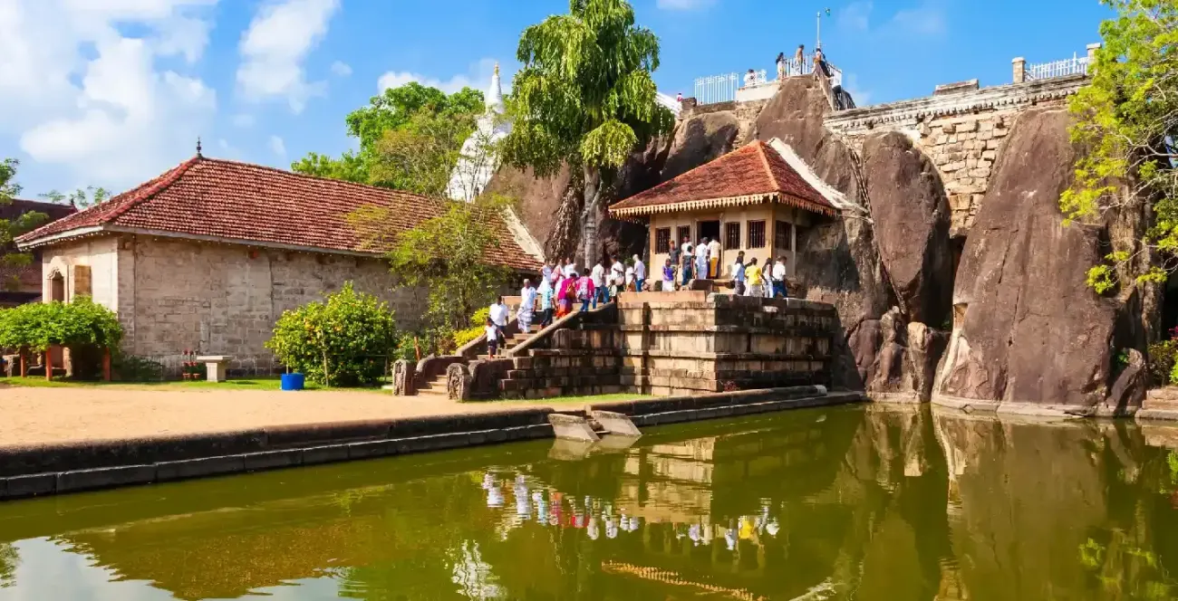Templo Isurumuniya