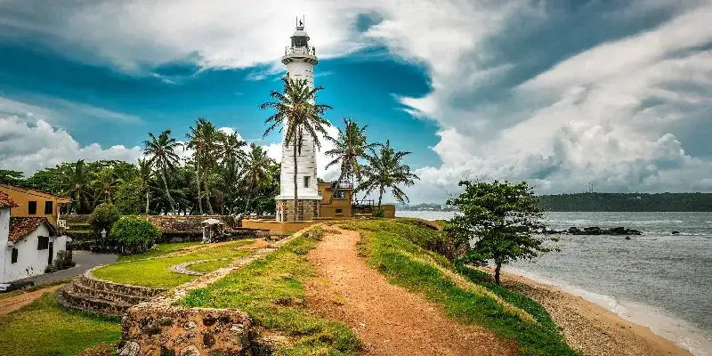 Faro del fuerte de Galle, Sri Lanka.