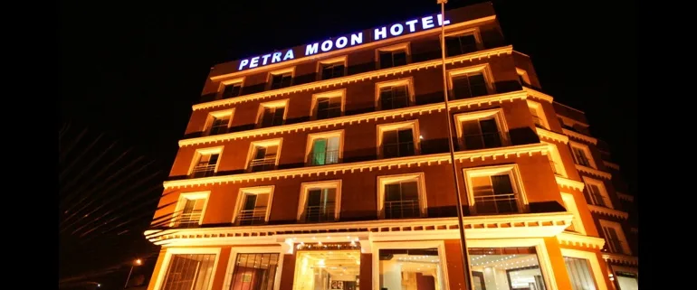 Petra Moon Hotel 