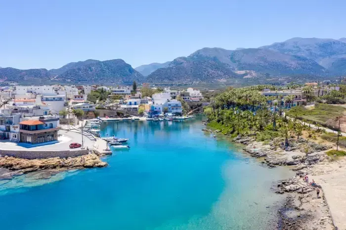 Sisi village in Crete. Crete Travel Guide 