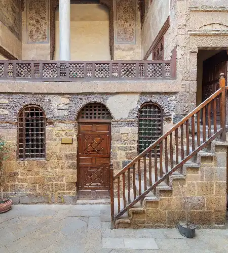 Al Darb Al Ahmar and Nmec Tour