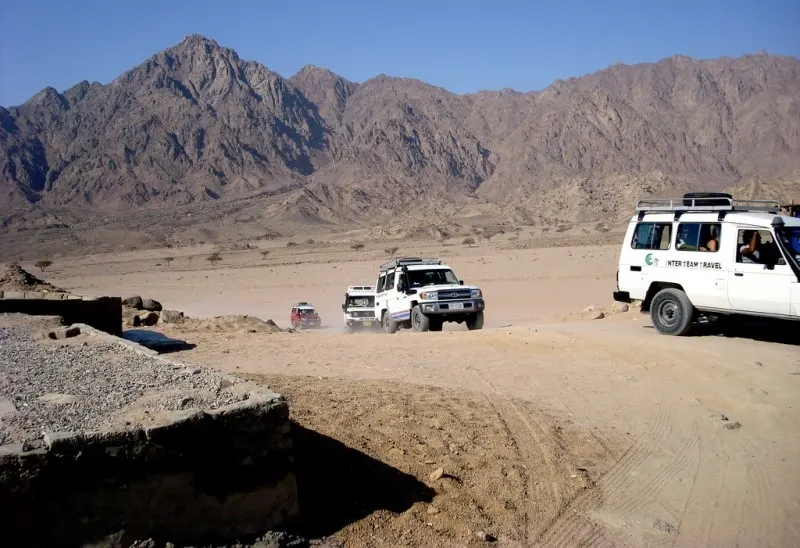 Desert Safari by Jeep in Hurghada Desert Safari by Jeep in Hurghada