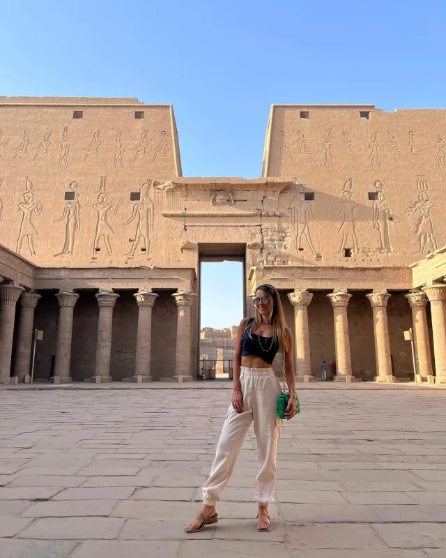 Round Trip Nile Cruise and Pyramids