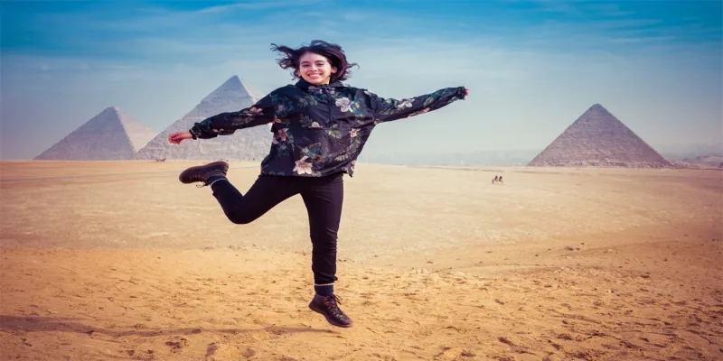 Giza Pyramids, Memphis and Sakkara Tour