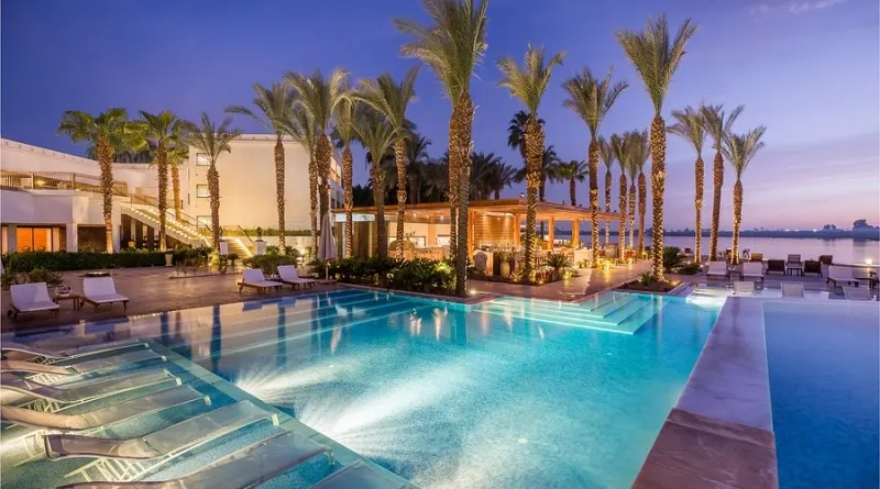 Hilton Luxor Resort and Spa