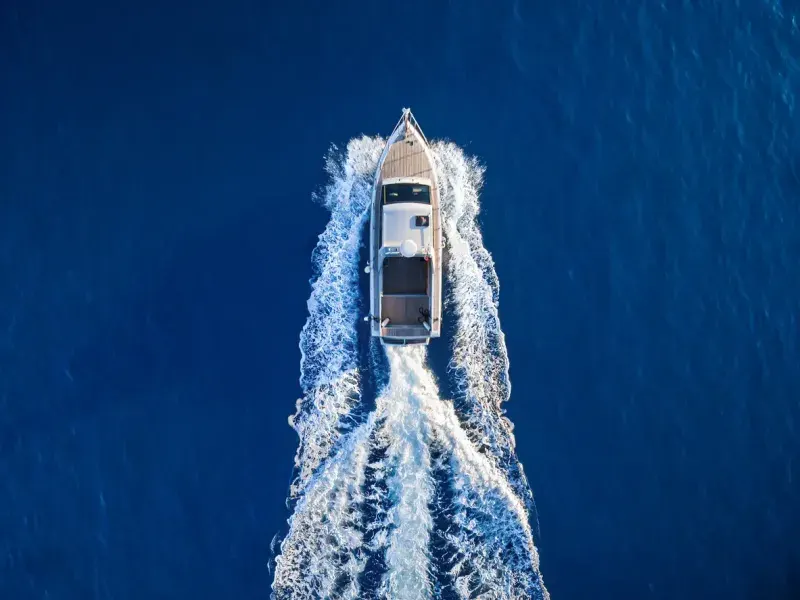 Bubbles Luxury Sailing Yacht