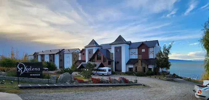 Xelena Hotel & Suites