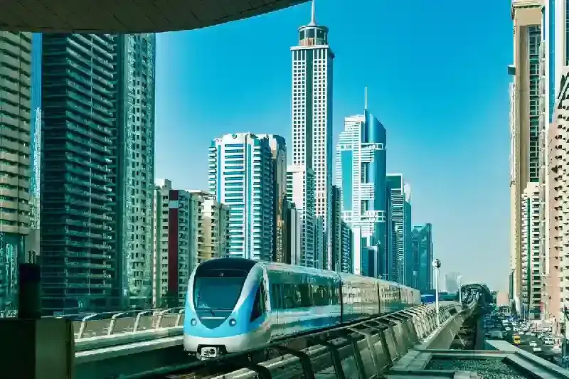 come muoversi a dubai