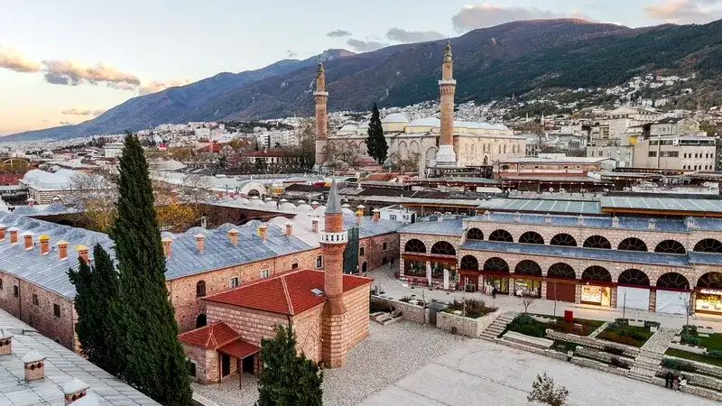 bursa-grand-mosque-covered-bazaar-panoramic-uludag-mountain-turkey