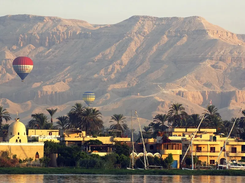 Balloon Ride over Luxor Balloon Ride over Luxor