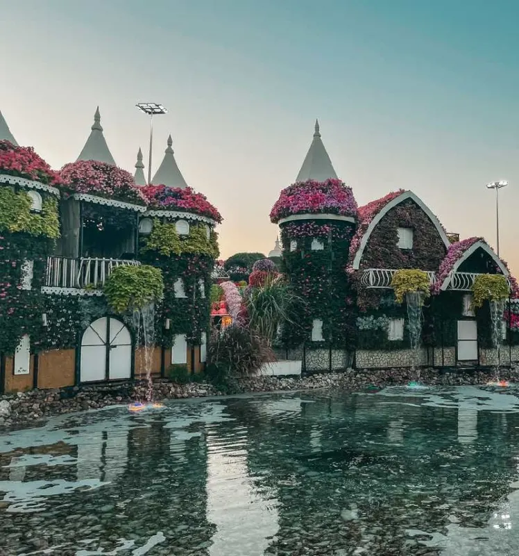 Miracle Garden e Global Village