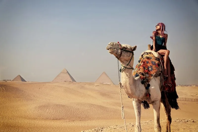 Giza Pyramids, Egypt Giza Pyramids, Egypt