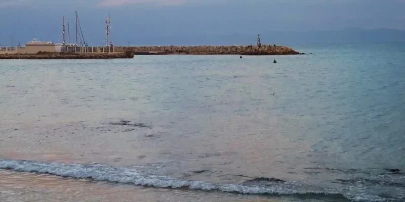 Sidi Bou Said, muelle a la luz del atardecer