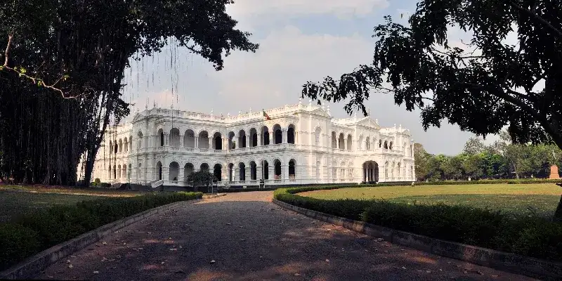 El Museo Nacional, un edificio de estilo colonial en el centro de Colombo, la capital de Sri Lanka.