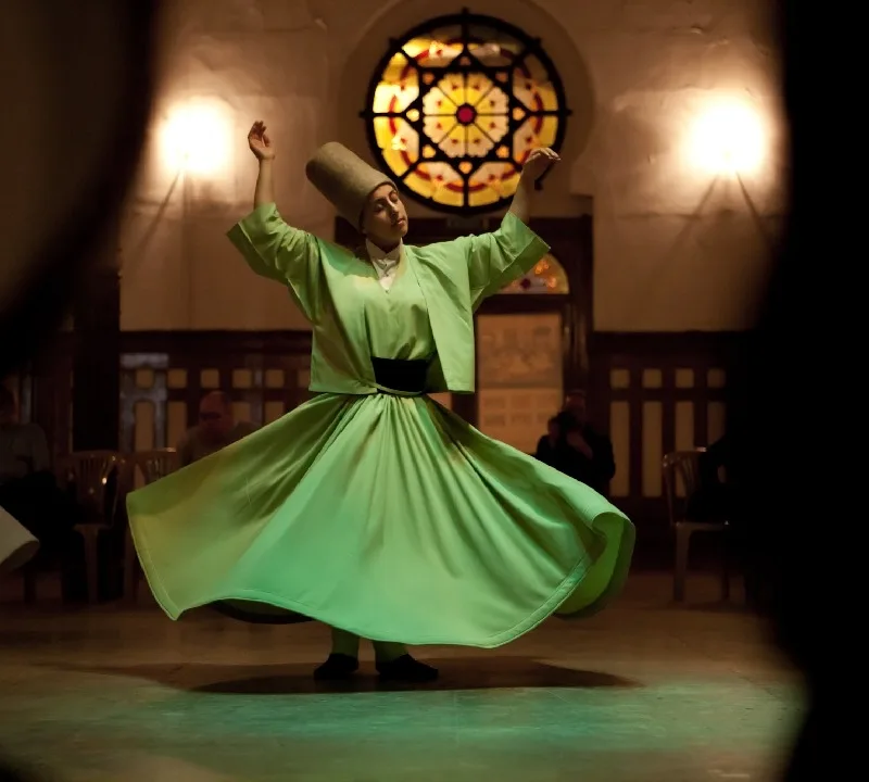 dervixes rodopiantes