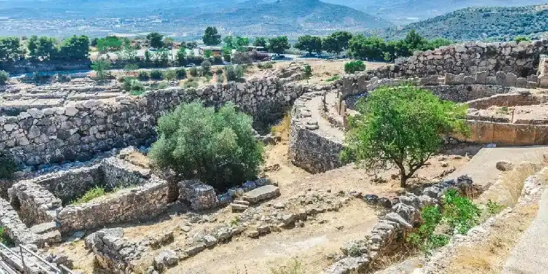 ruinas-de-la-antigua-micenas-en-grecia