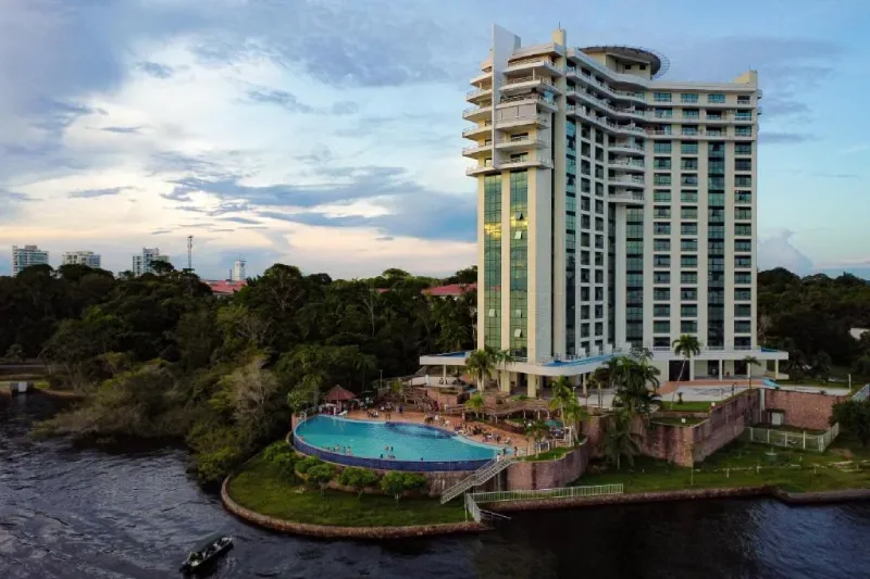 Tropical Executive Hotel