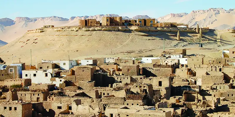 Dakhla Oasis: History, Geography, and Culture