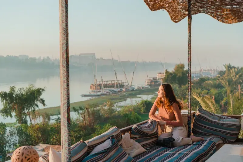 Relax sul Nilo: Vista di feluche e tramonto
