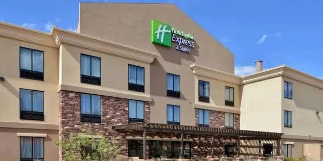 Holiday Inn Express & Suites Page