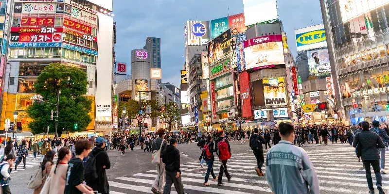 Shibuya, Tokio: Guía del Barrio más Icónico de Japón 2026