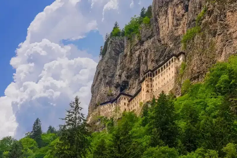 il monastero di sumela in turchia , monastero sumela