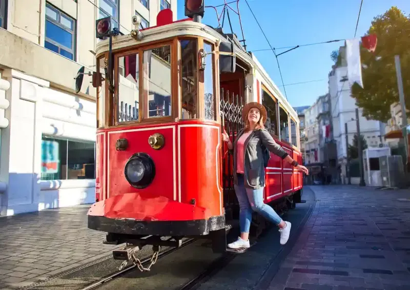 una turista in tram di istanbul , Istanbul tram 