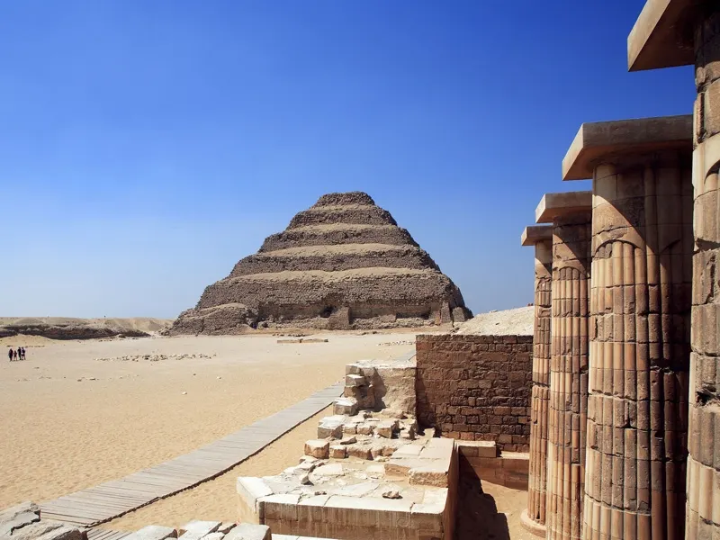 Sakkara Step Pyramid, Giza